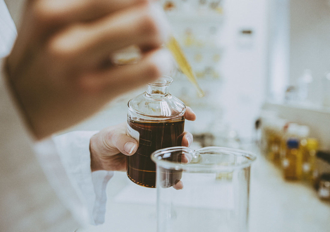What Is The Difference Between An Eau de Parfum, Eau de Toilette & a Cologne?